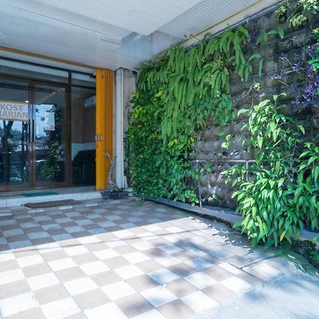 Reddoorz Plus Syariah Near Pasar Turi Surabaya Kültér fotó
