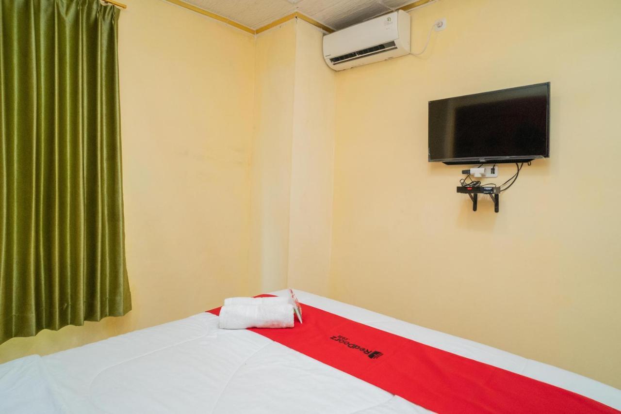 Reddoorz Plus Syariah Near Pasar Turi Surabaya Kültér fotó
