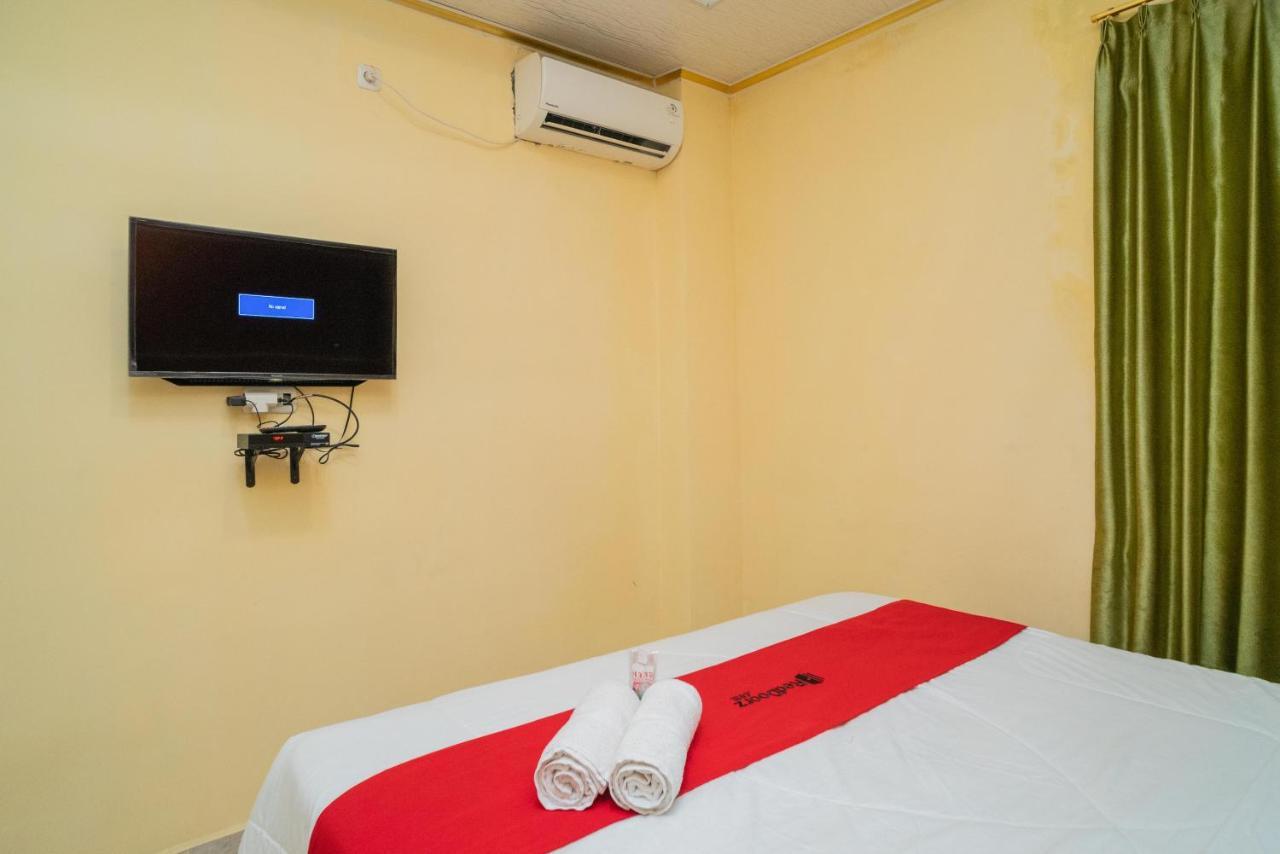 Reddoorz Plus Syariah Near Pasar Turi Surabaya Kültér fotó